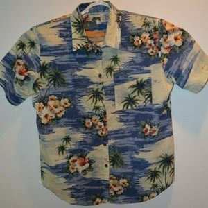 Woman's Hawaiian-Style by Cabin Creek Size L